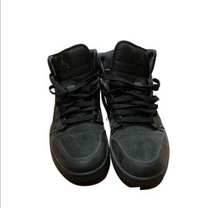 Jordan 1 Black Mens Sneaker
